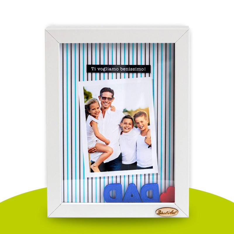 Dettaglio scritte 3D Papà DAD in cornice profonda shadow box